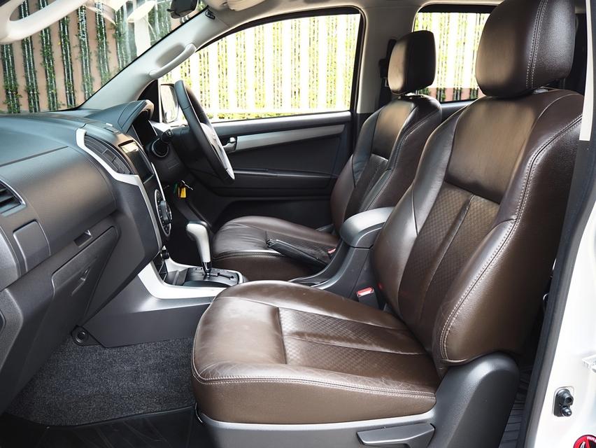 ISUZU D-MAX ALL NEW CAB-4 HI-LANDER 3.0 VGS Z-Prestige ปี 2012 เกียร์AUTO