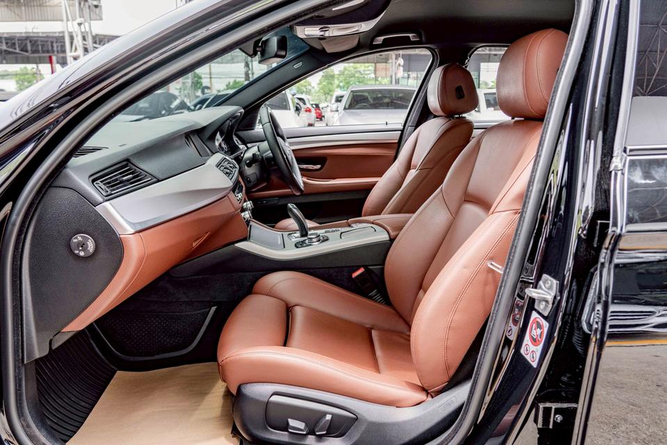 รหัสรถ NP6559 BMW 520d M SPORT 2016 14