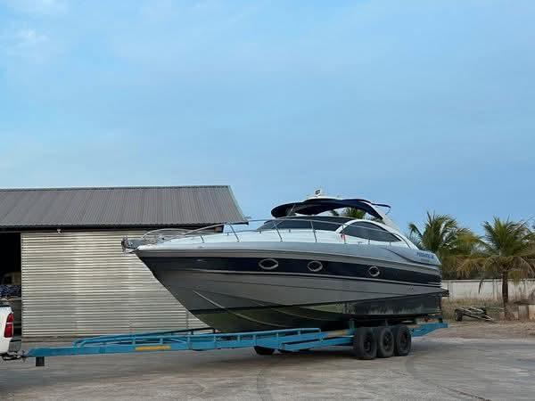 ขายเรือยอร์ช 2000 Pershing Endurance 38 Ft 1