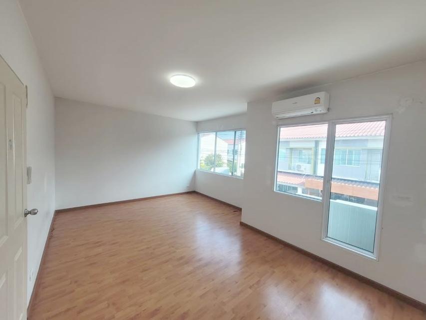 ให้เช่า บ้านเดอะทรัสต์ ทาวน์ วงแหวน ลําลูกกา คลอง 5 9