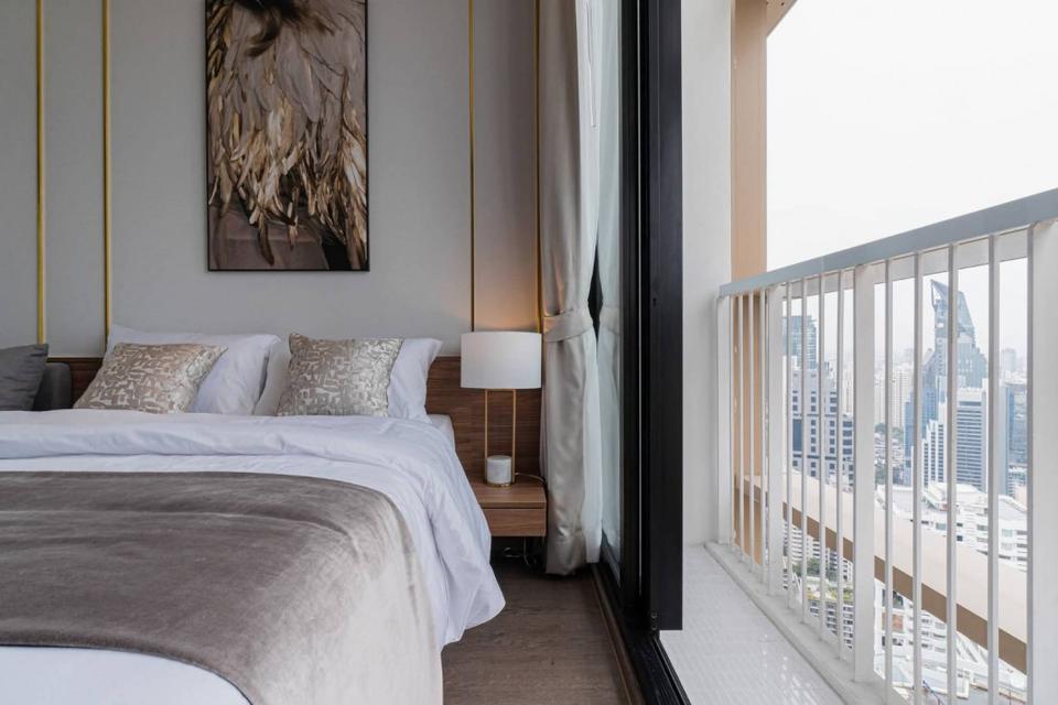 ให้เช่า​ห้องชุด​ Park​ Origin​ Phrom​ Phong​ 26 ตร.ม​ 1​ studio 1 น้ำ​ พร้อมเฟอร์ 5