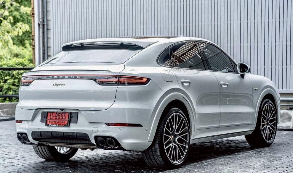 Porsche Cayenne E-Hybrid Coupe