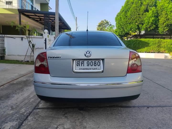 Volkswagen Passat สีเทา ปี 2003 2