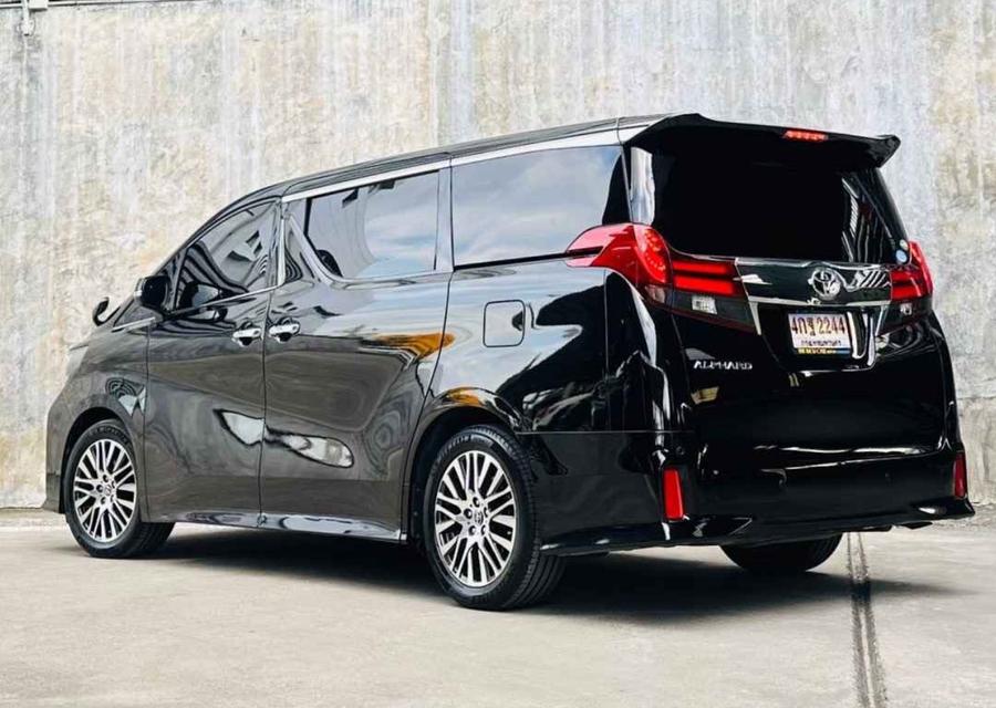 Toyota Alphard ปี 2017 รถสภาพดี สำหรับใช้งานได้เลย 3