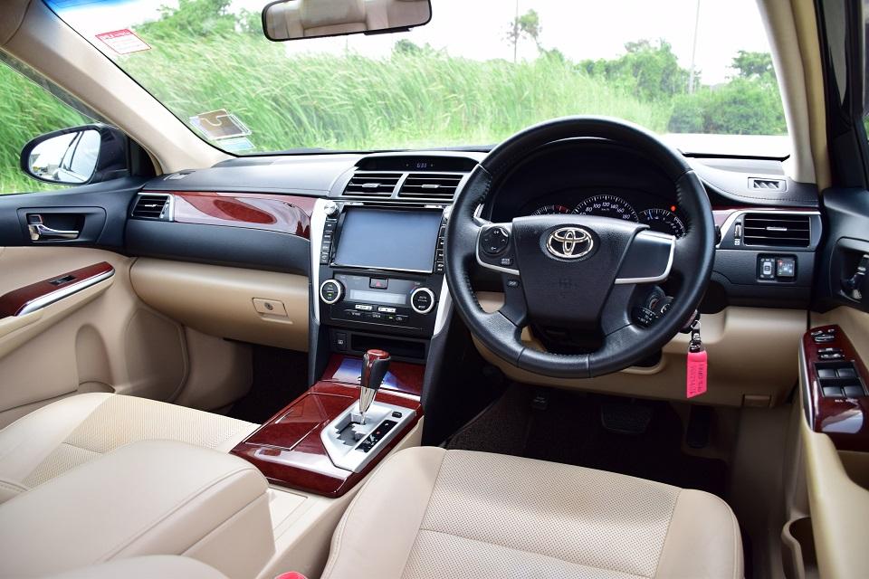 รถฝากขาย 259000 บาท/ ฟรีดาวน์ /TOYOTA CAMRY 2.0G /เบาะหนังแท้ไฟฟ้า คู่หน้า LPG+น้ำมัน 2ระบบ /ออโต้ ครุสคอลโทล แม็ก18 ขับดีช่วงล่างแน่นๆ /โทร0957401229 4