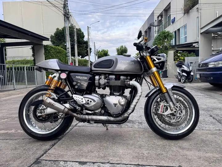 ส่งต่อ Triumph Thruxton R 2