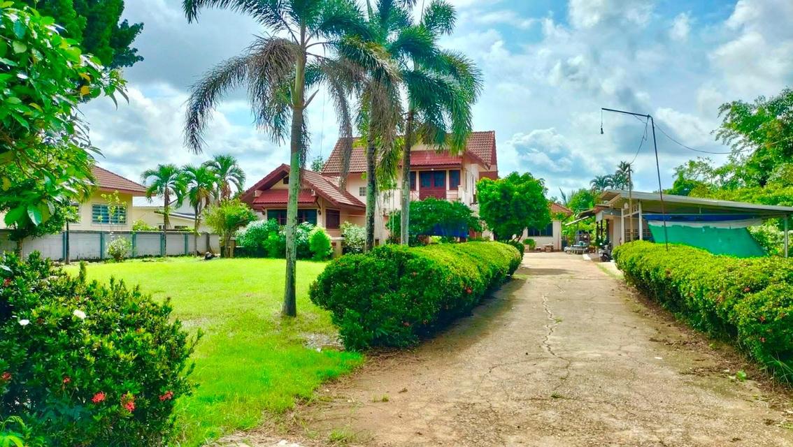 ขายบ้านพร้อมที่ดินสวยๆ ทำเลดี ใกล้จุดสำคัญหลายๆที่ 1