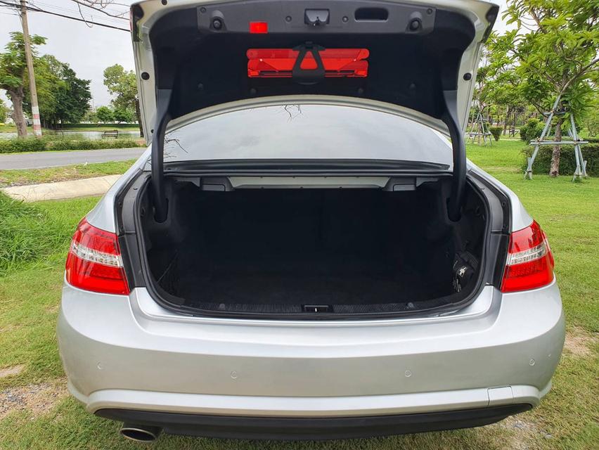 Benz E250 Coupe AMG (W207) ปี 2011 สีบรอนซ์เงิน (คศ2010) 10
