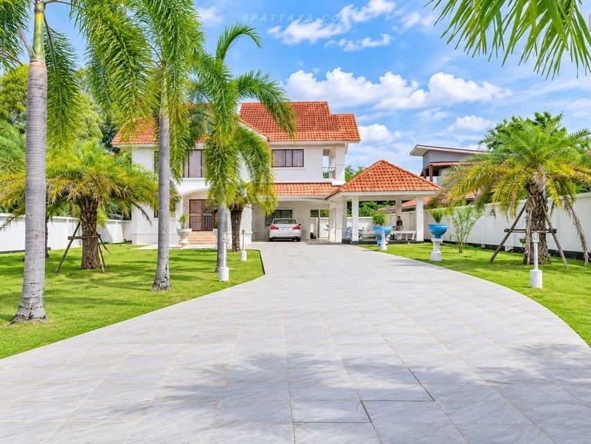 For Sale — Spacious 2-Storey Detached House near Pattaya Technical College 219sqw 3bedrooms 3bathrooms 1
