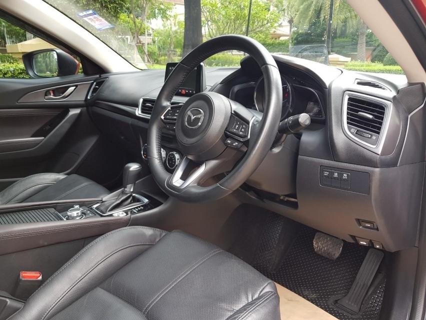 รหัส PJP1851 2017 MAZDA 3 2.0 SP 12