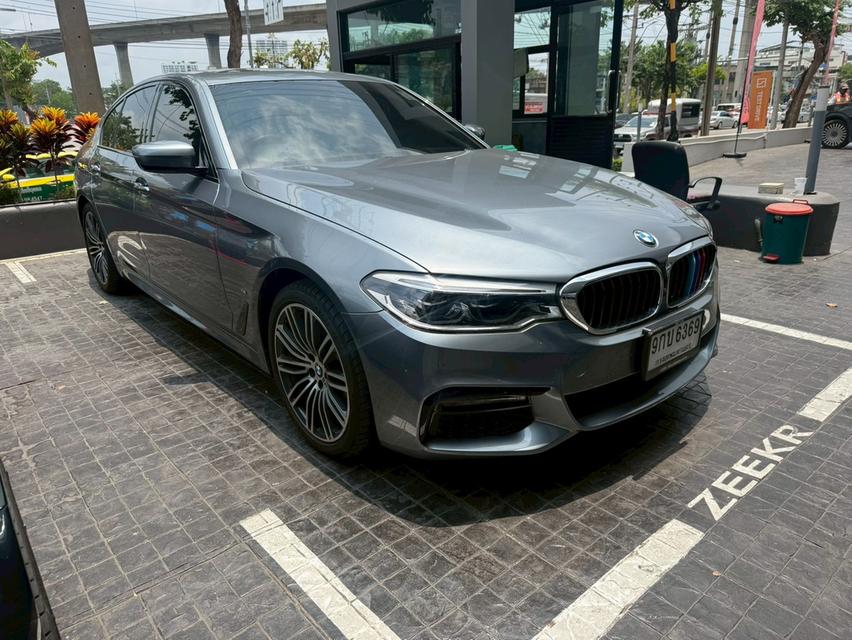 BMW 530e 2.0 M-sport G30 2020 สีเทา รูปที่ 3