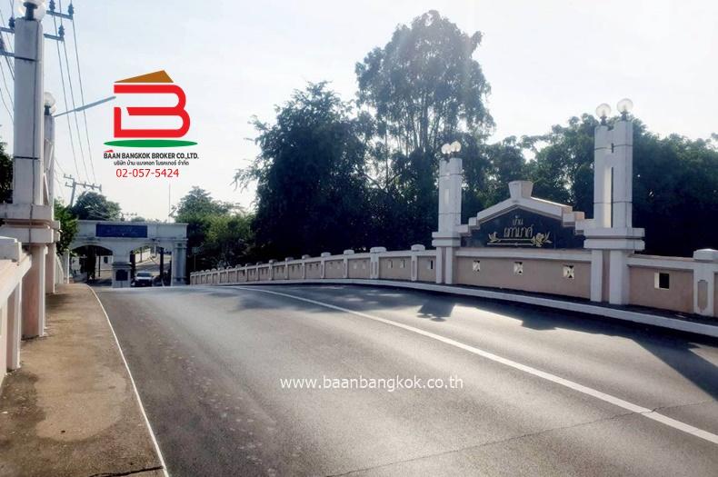 ที่ดินเปล่าในหมู่บ้านผกามาศ (St. Andrews International School ) เนื้อที่ 89.7 ตรว. แขวงสวนหลวง เขตสวนหลวง 7