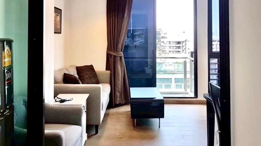 ขายคอนโด Chateau In Town Ratchada 10 (ชาโตว์ อินทาวน์ รัชดา 10) ใจกลางรัชดา ใกล้ MRT ห้วยขวาง/ศูนย์วัฒนธรรม 5