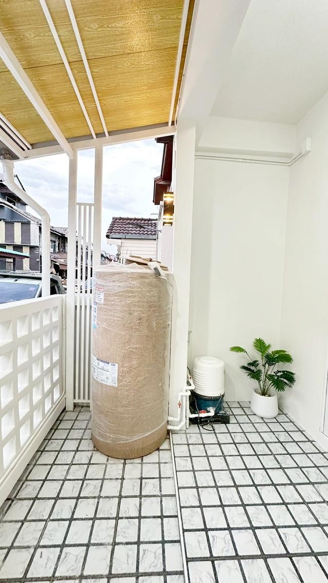 หมู่บ้านวรารักษ์ เลียบคลองสอง 4