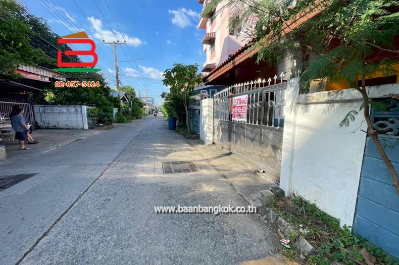 บ้านเดี่ยว 1 ชั้น ซอยรังสิต-นครนายก 6 (ใกล้ฟิวเจอร์พาร์รังสิต) เนื้อที่ 120 ตรว. อำเภอธัญบุรี จ.ปทุมธานี 3