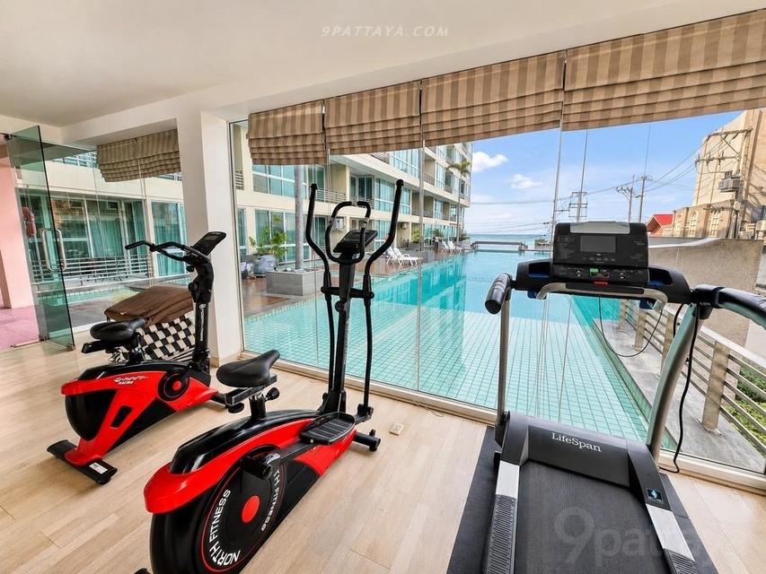 For Sale & Rent — Luxury Beachfront Condo at Musselana JomtienLuxury beachfront condo on Jomtien Beach with direct beach access. 19