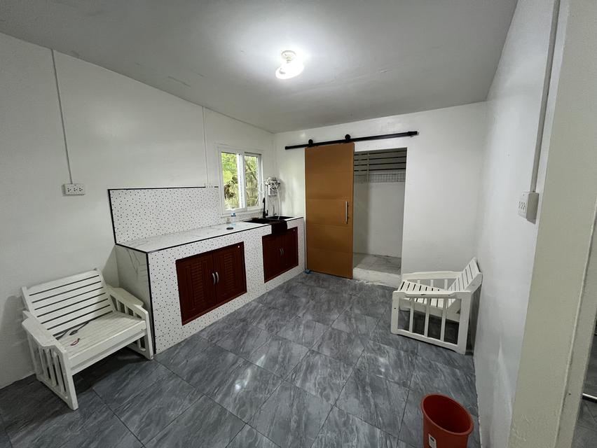 ทาวเฮาส์ชั้นเดียว 3 ห้องนอน 1 ห้องน้ำ 1 ห้องครัว 1