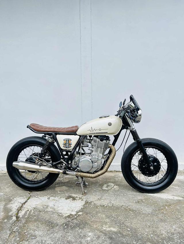 Sr400