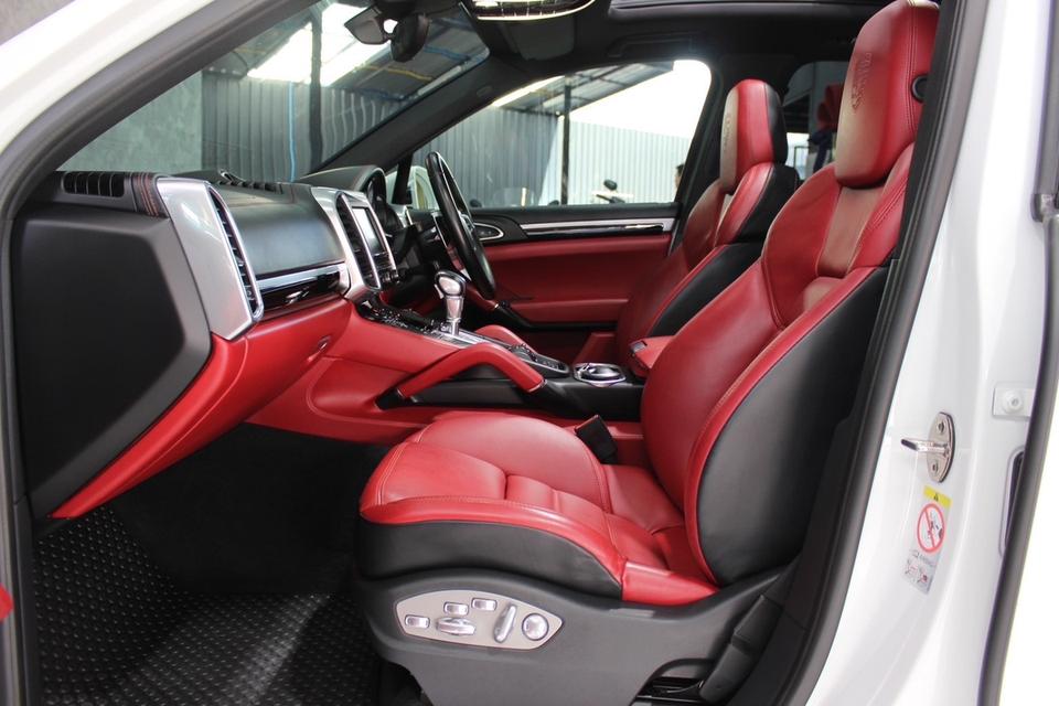 รหัสรถ JRS8118 เข้าใหม่กับ Porsche Cayenne SE Hybrid 2016 16