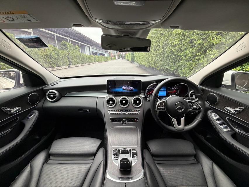 (แจ้งรหัสรถ AP6559) Benz C220d AV Facelift ปี2020 สีขาว รูปที่ 8