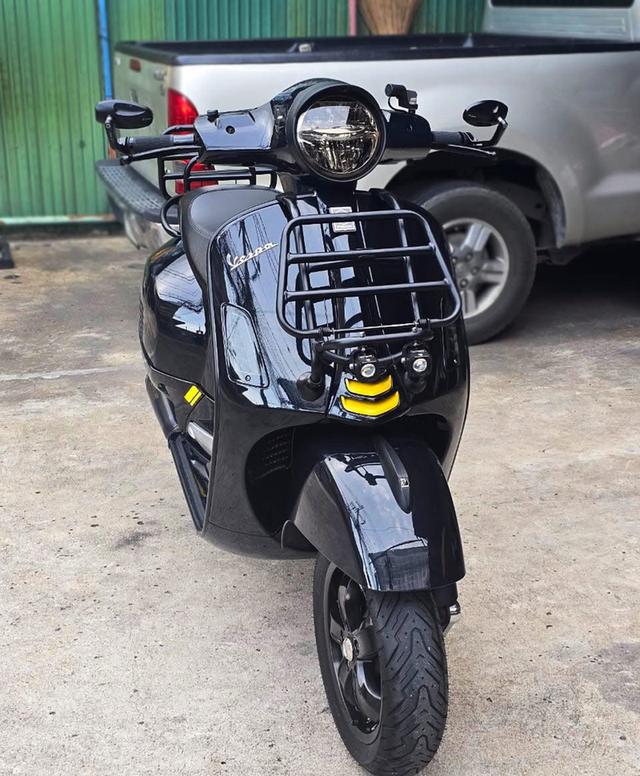 ขายรถมือสอง Vespa GTS 300 Supertech HPE ปี 2021