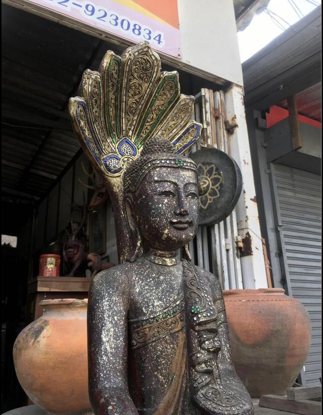 พระพุทธรูปไม้แกะสลัก พระไม้โบราณ มัณฑะเลย์ ปางนาคปรก หน้าตัก15นิ้ว