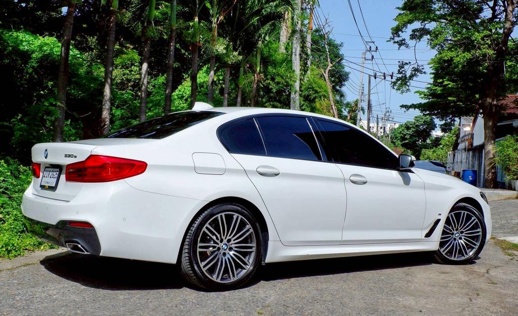 BMW 530e m-sport (plug-in Hybrid) ปี 2020  3