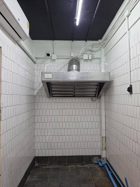 ให้เช่าทาวน์โฮม 3 ชั้น ย่านสาทร ซอย 7 ใกล้สถานีรถไฟฟ้า BTS ช่องนนทรี 280 เมตร ไม่มีเฟอร์นิเจอร์ เหมาะทำธุรกิจ ร้านกาแฟ คาเฟ่ 15