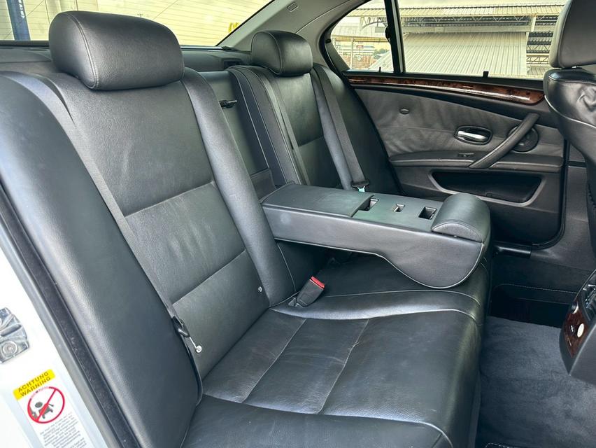 BMW 525i (E60) " LCI " เกียร์ไฟฟ้า 2.5L N/A 6AT  12