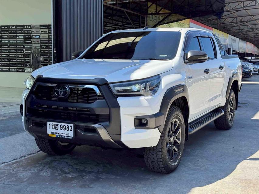 รหัสรถ6B769 โฉมรถROCCO DOUBLE CAB เกียร์AT เครื่องยนต์2,400 cc สีขาว น้ำมันดีเซล เลขไมล์124,257 กม. ผ่อนเพียง12,075 บาท