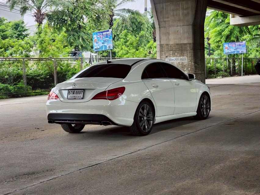 ขายรถ Benz CLA200 W117 ปี 2017 สีขาว เกียร์ออโต้