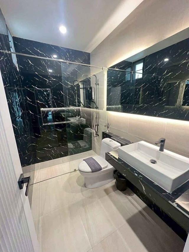 For rent pool villa Pattaya Najomtien can walk to the beach 16