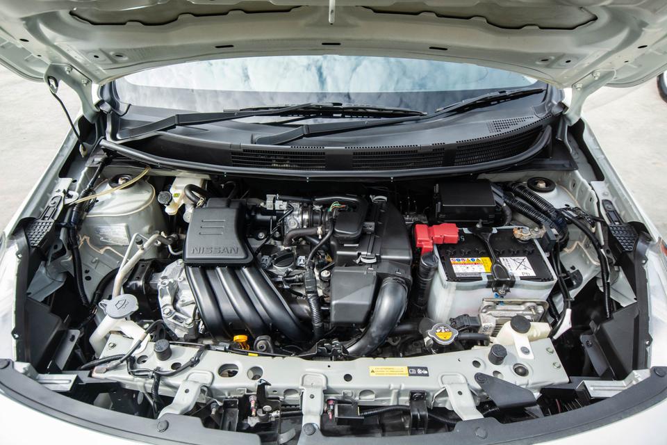 NISSAN ALMERA 2014 (โฉม11-16) VL Sedan 1.2 A/T สีขาว 6