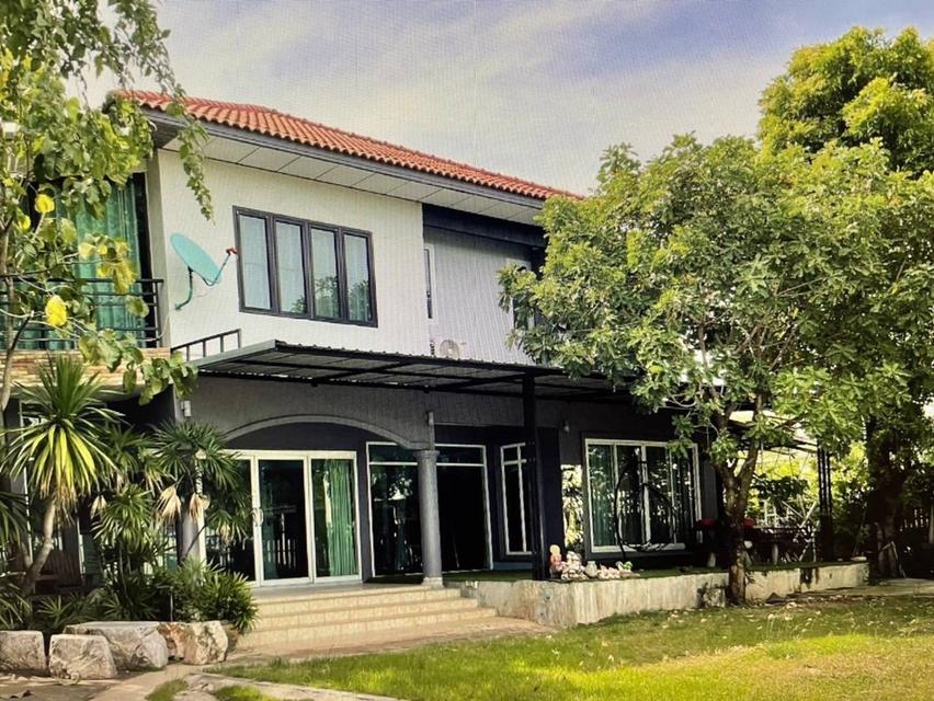 ขายที่ดินพร้อมสิ่งปลูกสร้าง เนื้อที่ 2ไร่ 3ตรว. ติดถนน 2ด้าน หน้ากว้าง 48เมตร ลึก 90เมตร 7