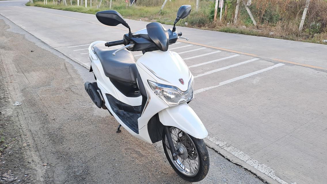 Honda Moove รถบ้านขี่ดี