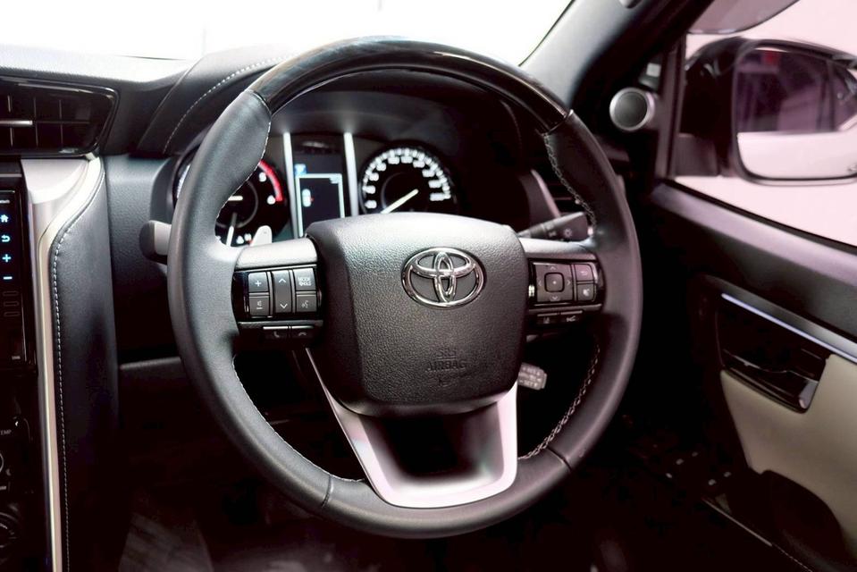 รหัสรถ SAP6030 🚗 Toyota Fortuner 2.8 Legender 4WD ปี 2021 17