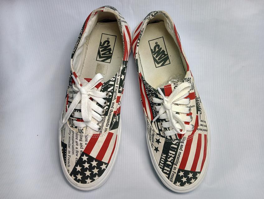 VANS รองเท้าผ้าใบ มือสอง สภาพเหมือนใหม่ จัดส่งฟรี! เก็บปลายทาง