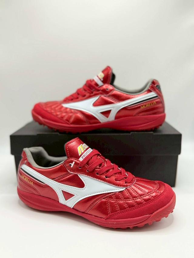 รองเท้าฟุตซอล 100 ปุ่ม mizuno japan