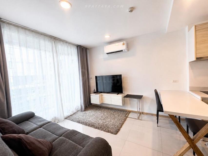 For Rent — Pool View Studio Condo at Acqua Condo JomtienStudio condo for rent at Acqua Condo Jomtien, located near Jomtien Night Market 7