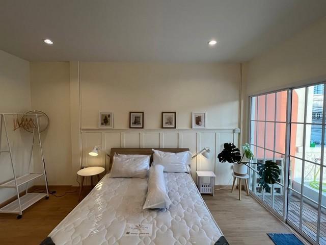 ให้เช่า ทาวน์เฮ้าส์ 2 ชั้น หมู่บ้าน คลองจั่นวิลล่า 2 ซอยนวมินทร์149 บ้านตกแต่งสวยพร้อมเข้าอยู่ 10