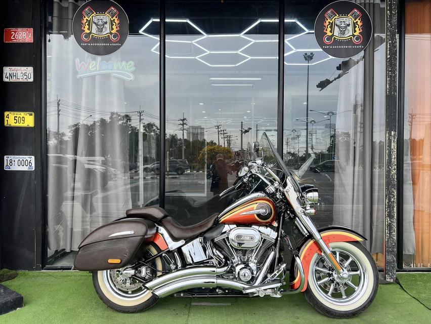 Harley-Davidson Softail Deluxe CVO 2014 6