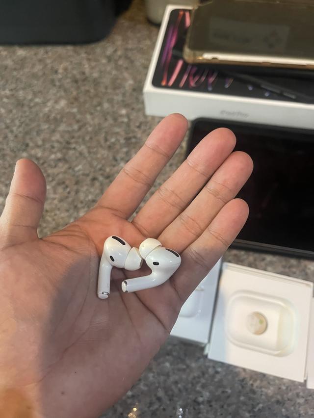 ขายAir Pod Proของแท้มีกล่องสภาพสวยๆถูกมากกกก 6