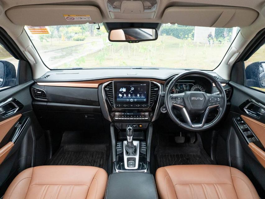 ขายIsuzu MU-X 3.0 Ultimate  ปี22