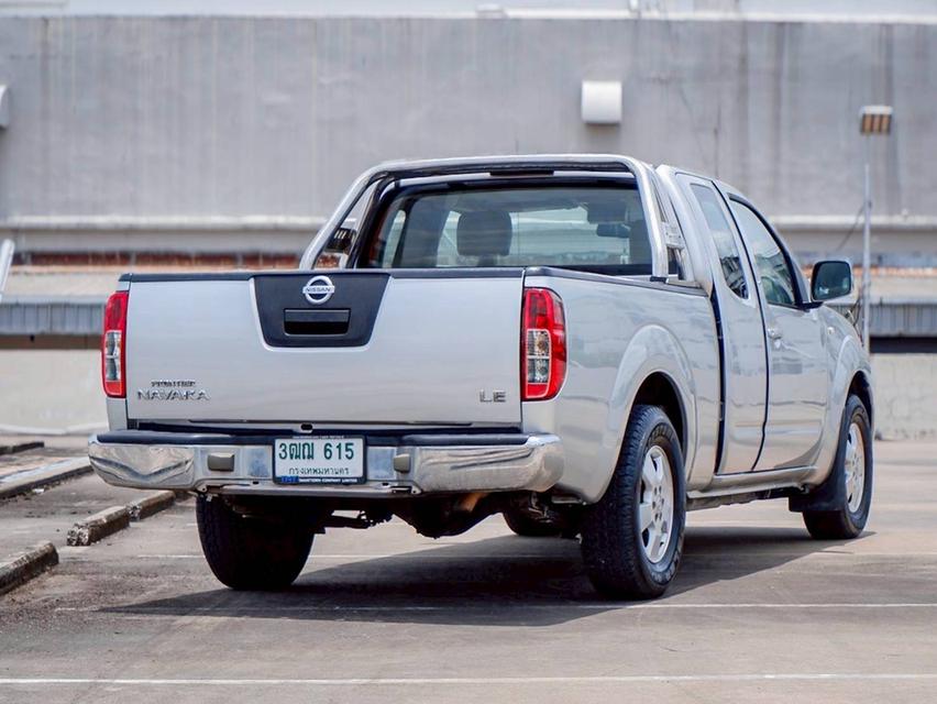 รหัสรถ QT615 NISSAN NAVARA 2.5 LE KING CAB เกียร์ Auto สีบรอนซ์เทา ปี2010