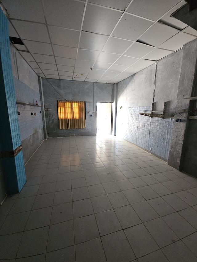 ขายทาวน์เฮ้าส์ หมู่บ้านบุษบาวิลล์ นนทบุรี ฿ 1,100,000  ขายทาวน์เฮ้าส์ หมู่บ้านบุษบาวิลล์ (Butsaba Ville)  บ้านเลขที่ 89/115 ซอย 2 ซ.บางรักน้อย 1/3 ท่า 14