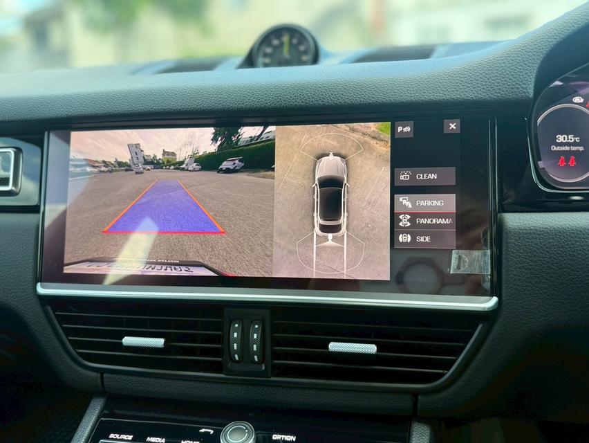 Cayenne Coupé Lightweight Package 7