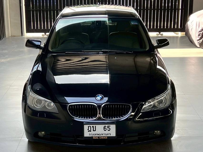 BMW 523i 2.5 E60 Sedan 3