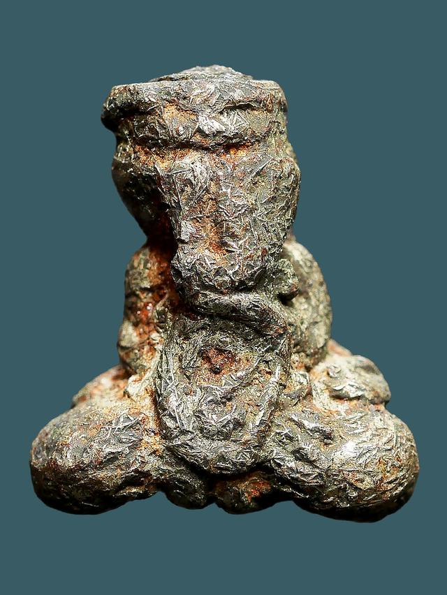 พระปิดตาแร่บางไผ่ พิมพ์หมวกแก็ป หลวงปู่จันทร์ วัดโมลี....เก่าๆ