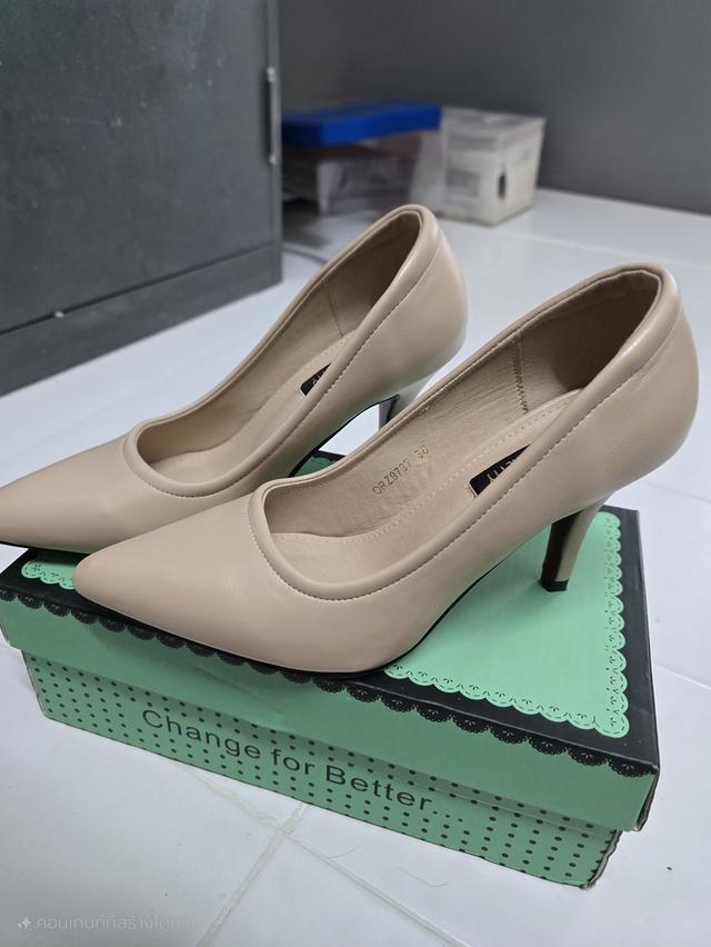 รองเท้าคัชชู ส้นเข็ม