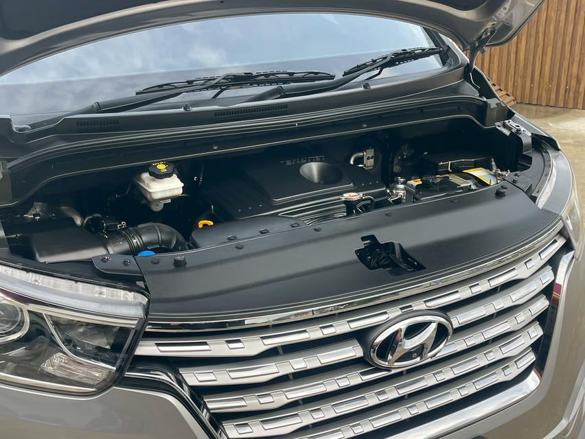 ขาย Hyundai Grand Starex 2.5Prrmium ปี19 18